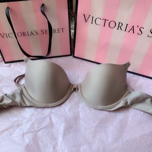 Victoria’s Secret Bra